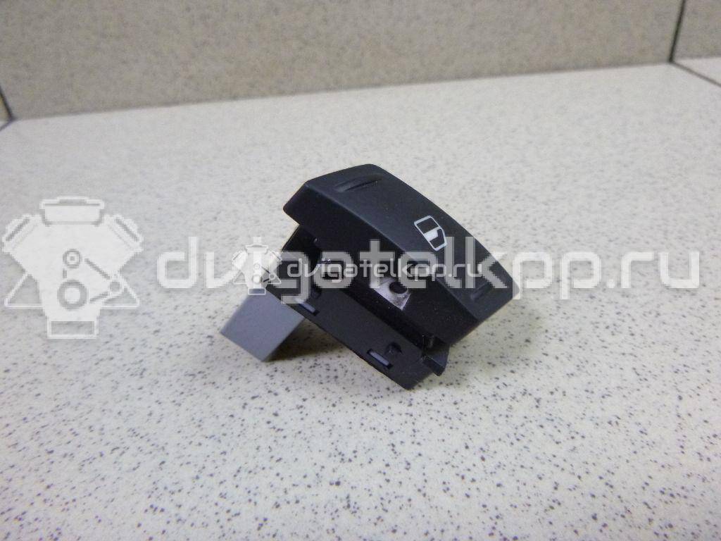 Фото Кнопка стеклоподъемника  1Z0959856 для vw Polo (HB) {forloop.counter}}