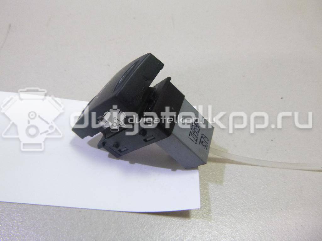 Фото Кнопка стеклоподъемника  1Z0959856 для vw Polo (HB) {forloop.counter}}