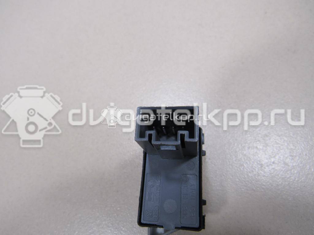 Фото Кнопка стеклоподъемника  1Z0959856 для vw Polo (HB) {forloop.counter}}