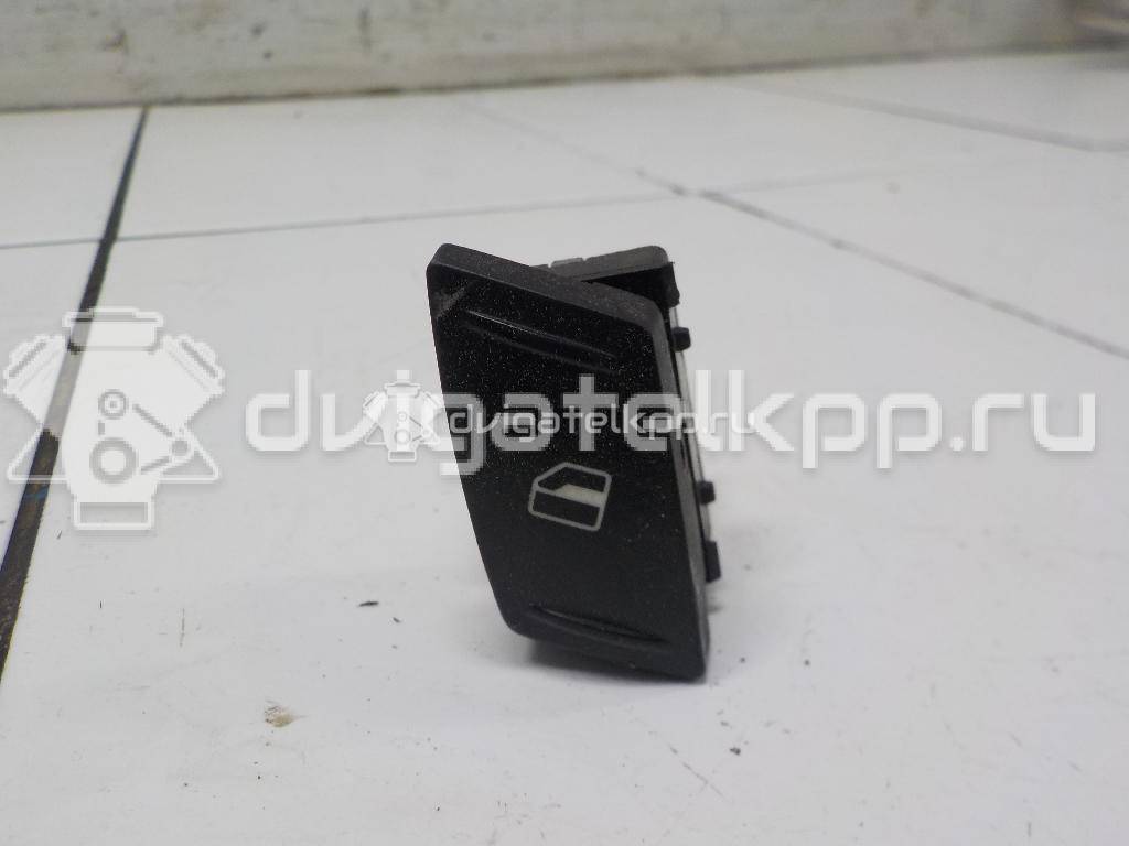 Фото Кнопка стеклоподъемника  1Z0959856 для vw Polo (HB) {forloop.counter}}