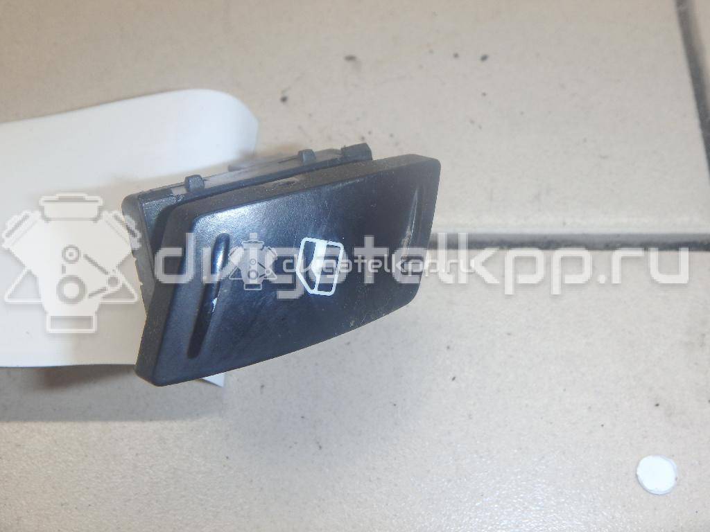 Фото Кнопка стеклоподъемника  1Z0959856 для vw Polo (HB) {forloop.counter}}