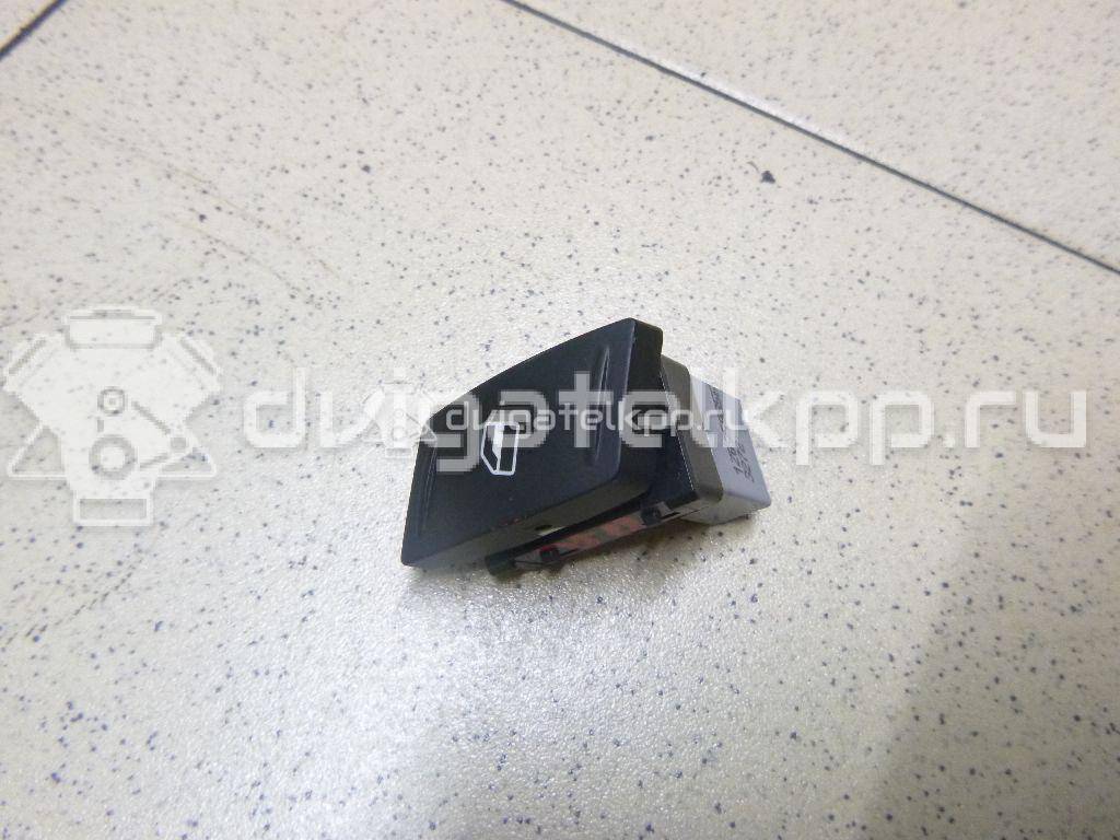 Фото Кнопка стеклоподъемника  1Z0959856 для vw Polo (HB) {forloop.counter}}