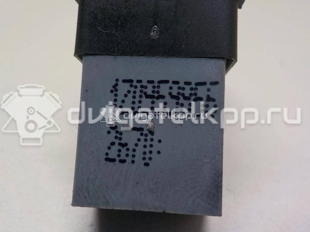 Фото Кнопка стеклоподъемника  1Z0959856 для vw Polo (HB) {forloop.counter}}