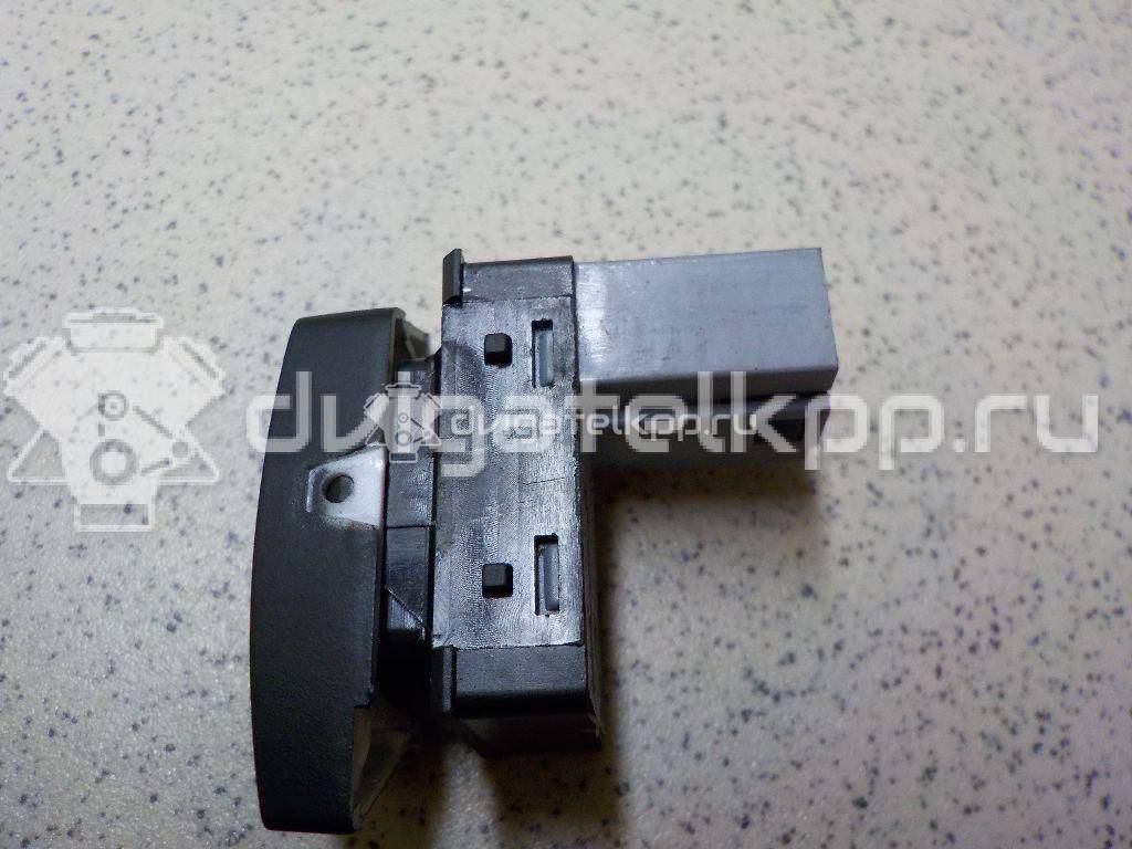 Фото Кнопка стеклоподъемника  1Z0959856 для vw Polo (HB) {forloop.counter}}