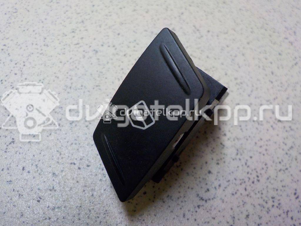 Фото Кнопка стеклоподъемника  1Z0959856 для vw Polo (HB) {forloop.counter}}