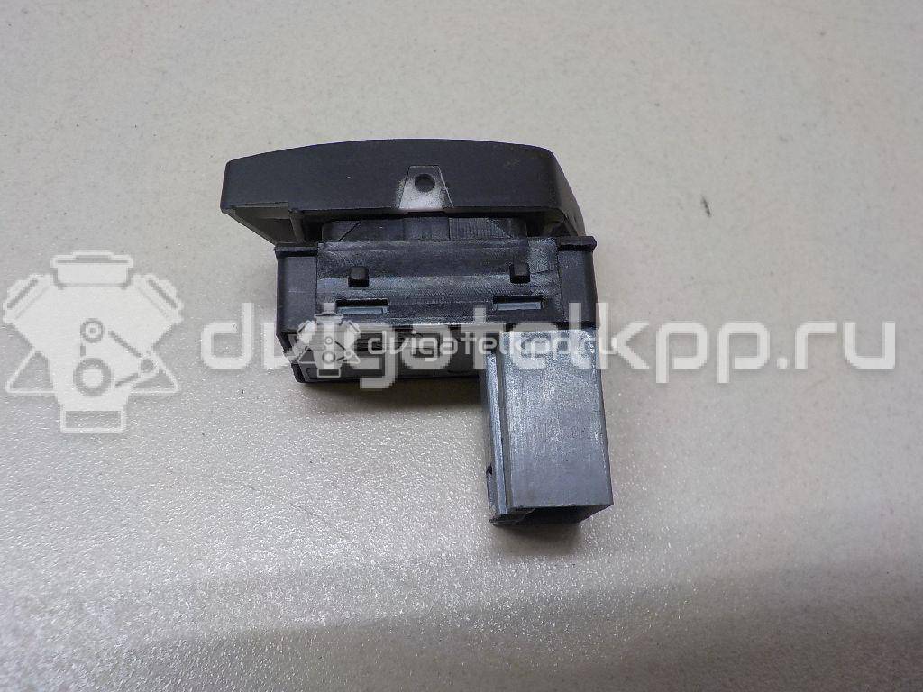 Фото Кнопка стеклоподъемника  1Z0959856 для vw Polo (HB) {forloop.counter}}