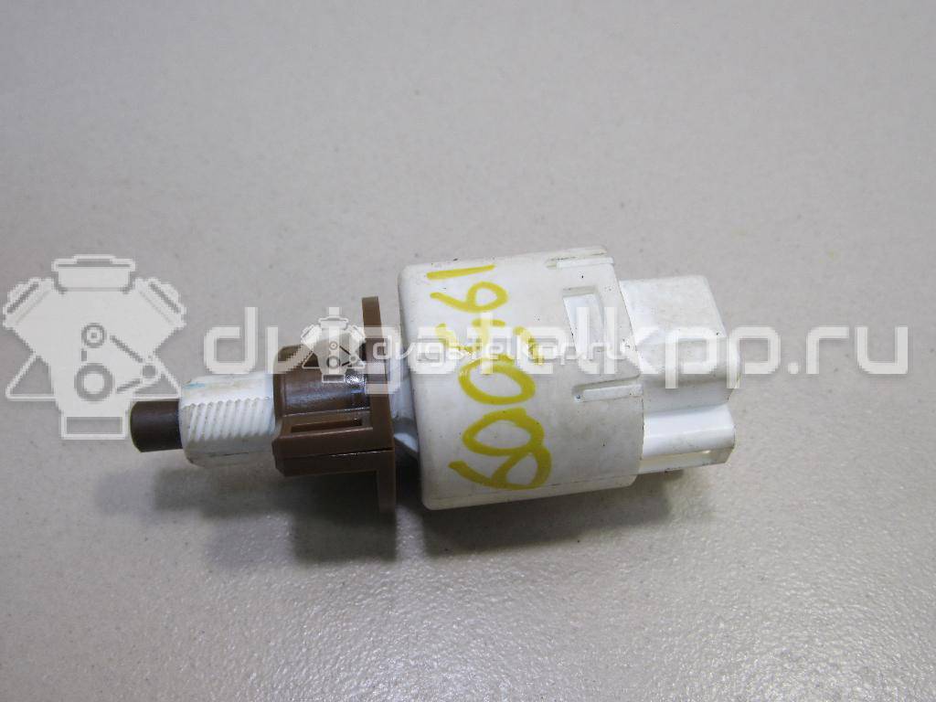 Фото Датчик включения стопсигнала  8434019025 для Toyota Dyna / Iq J1 / Land Cruiser / Hiace / Avensis {forloop.counter}}