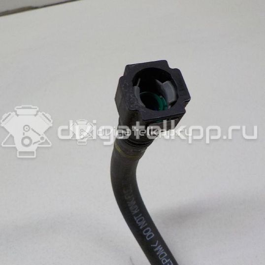 Фото Трубка топливная для двигателя 1KR-FE для Subaru / Toyota / Daihatsu 68-70 л.с 12V 1.0 л бензин 239010Q050