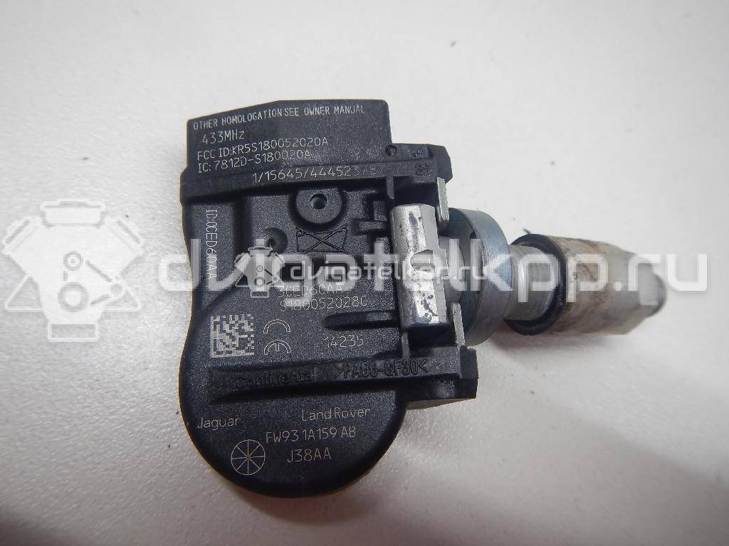 Фото Датчик давления в шине  LR066378 для Land Rover Freelander / Range Rover / Discovery / Defender L316 {forloop.counter}}