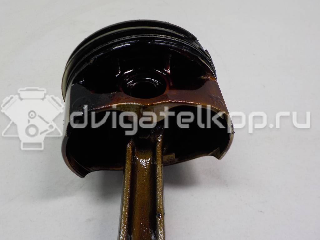 Фото Поршень с шатуном для двигателя CWVA для Volkswagen / Skoda / Seat 110 л.с 16V 1.6 л бензин {forloop.counter}}