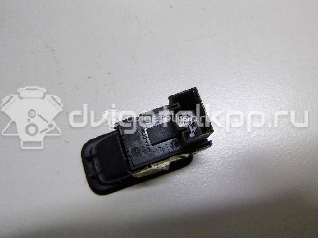 Фото Кнопка стеклоподъемника  7L6959855BREH для Seat Ibiza / Leon / Toledo / Alhambra / Altea {forloop.counter}}