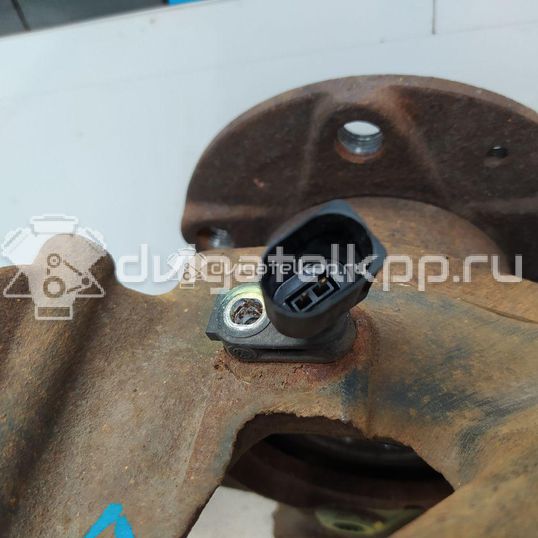 Фото Кулак поворотный передний правый  5Q0407256Q для Seat Leon