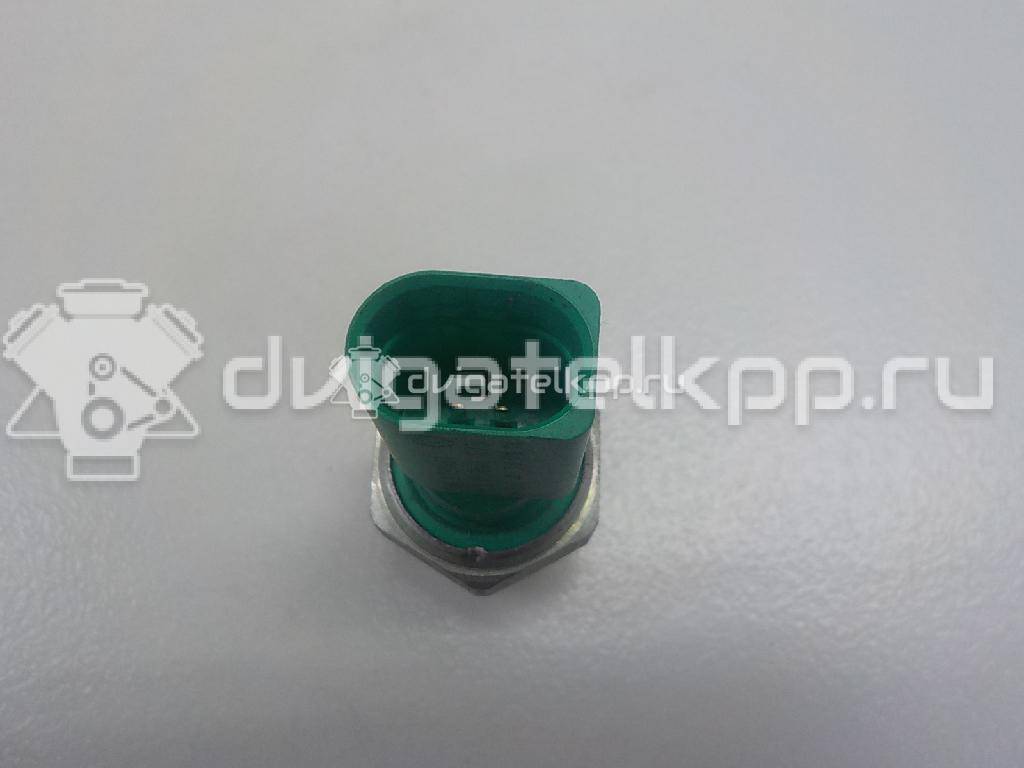 Фото Датчик давления масла  04l919081 для Seat Ibiza / Leon / Toledo / Alhambra / Ateca Kh7 {forloop.counter}}