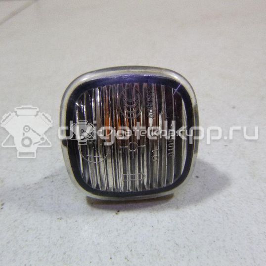 Фото Повторитель на крыло белый  1U0949127B для Skoda Roomster 5J / Octaviaii 1Z3 / Fabia / Octavia / Superb