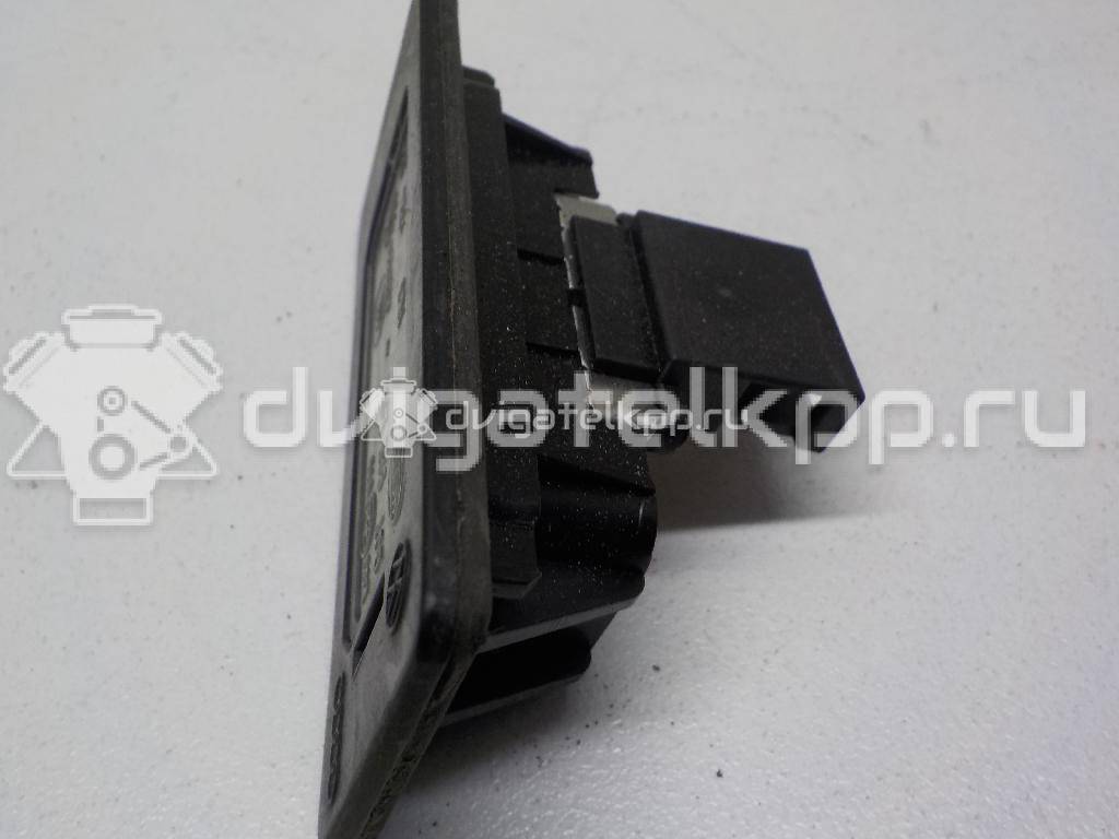 Фото Фонарь подсветки номера  8T0943021 для Skoda Fabia / Superb / Yeti 5L {forloop.counter}}