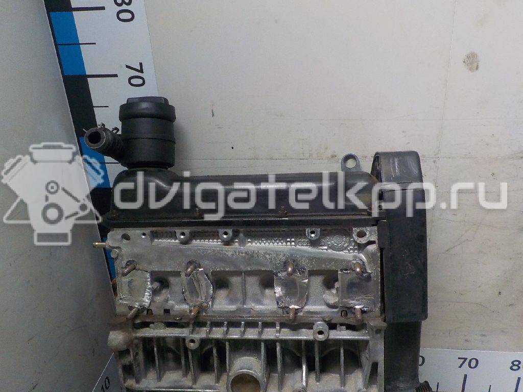 Фото Контрактный (б/у) двигатель AKL для Volkswagen / Seat 101 л.с 8V 1.6 л бензин 06A100098X {forloop.counter}}