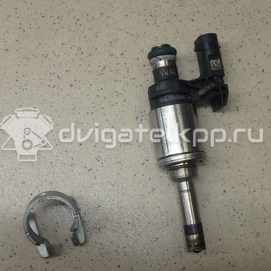 Фото Форсунка инжекторная электрическая для двигателя CHZB для Volkswagen / Skoda 95 л.с 12V 1.0 л бензин 04E906036AE