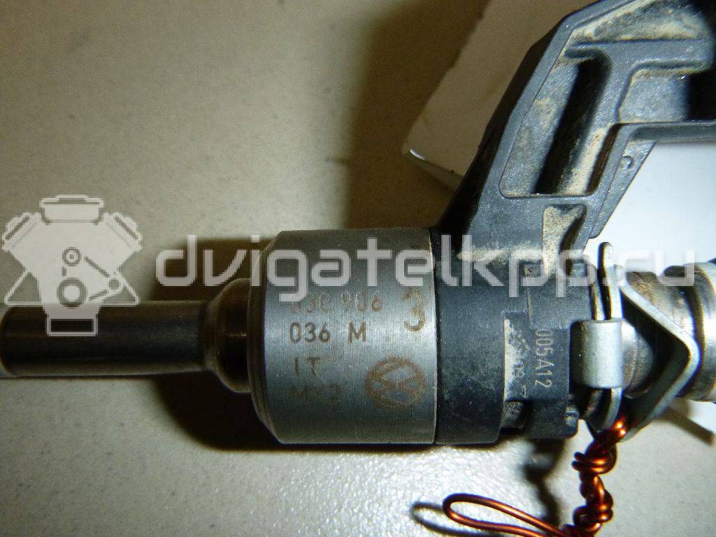 Фото Форсунка инжекторная электрическая  03C906036M для Skoda Octaviaii 1Z3 / Yeti 5L / Fabia / Octavia / Superb {forloop.counter}}