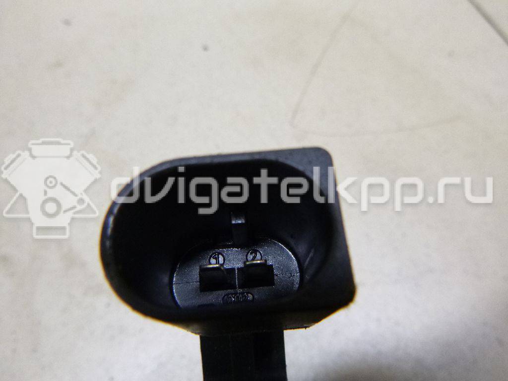 Фото Форсунка инжекторная электрическая  03C906036A для Skoda Octavia / Octaviaii 1Z3 {forloop.counter}}