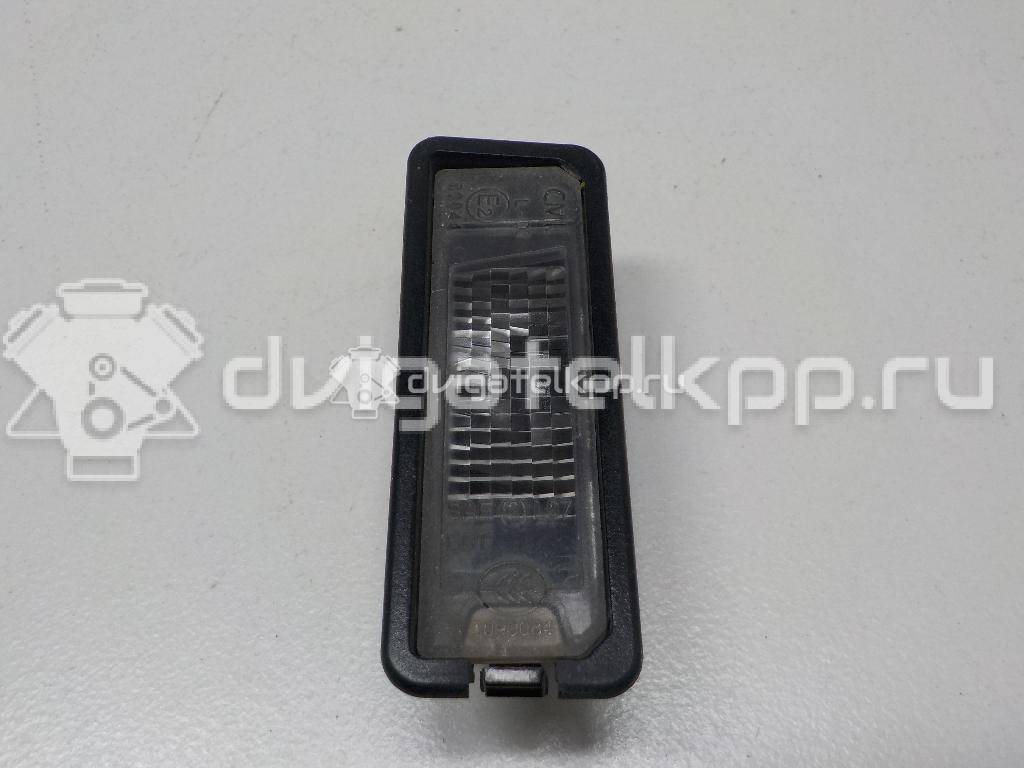 Фото Фонарь подсветки номера  1K8943021 для Volkswagen Scirocco / Polo / Touran / Amarok S1B / New Beetle {forloop.counter}}