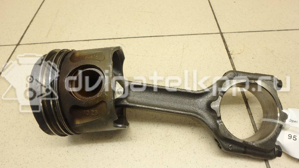 Фото Поршень с шатуном для двигателя A 20 DTH для Holden / Opel / Vauxhall 160-165 л.с 16V 2.0 л Дизельное топливо {forloop.counter}}