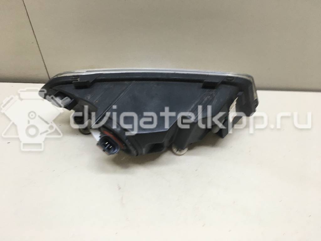 Фото Фара противотуманная правая  5L0941700 для Skoda Yeti 5L {forloop.counter}}