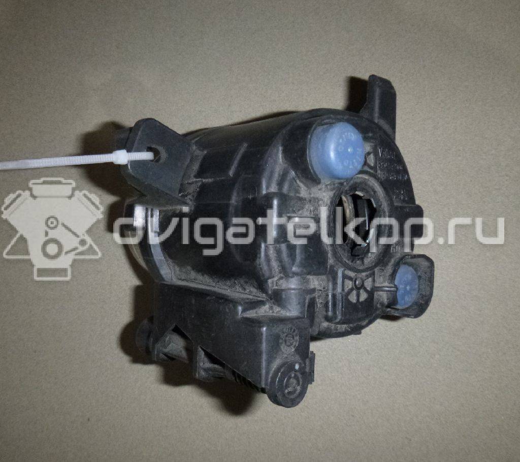 Фото Фара противотуманная правая  8t0941700e для Audi A4 / A6 / A5 / A1 / Q3 8U {forloop.counter}}