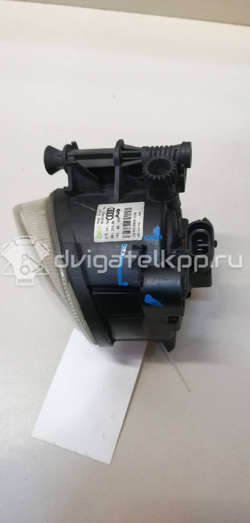 Фото Фара противотуманная правая  8T0941700 для Audi A4 / A6 / A5 / A1 / Q5 {forloop.counter}}