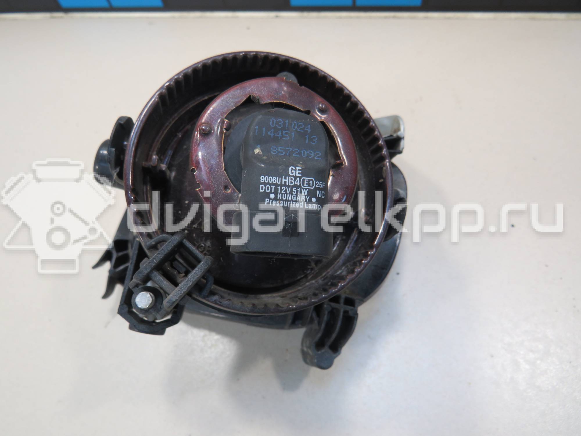 Фото Фара противотуманная правая  8121005060 для Toyota Iq J1 / Avensis / Verso / Rav 4 / Yaris {forloop.counter}}