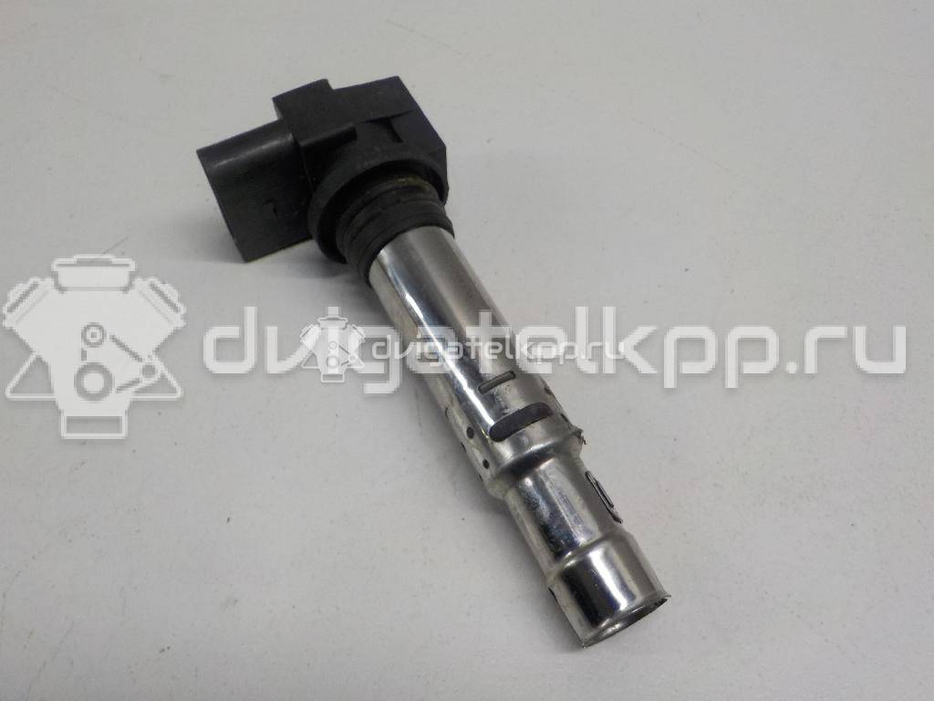 Фото Уплотнитель двери  036905715F для Volkswagen Scirocco / Tiguan / Touran / New Beetle / Bora {forloop.counter}}