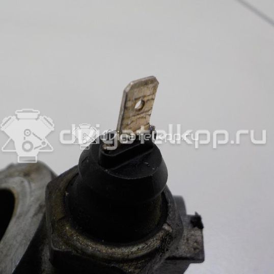 Фото Кронштейн масляного фильтра  050115417 для vw Passat [B5]