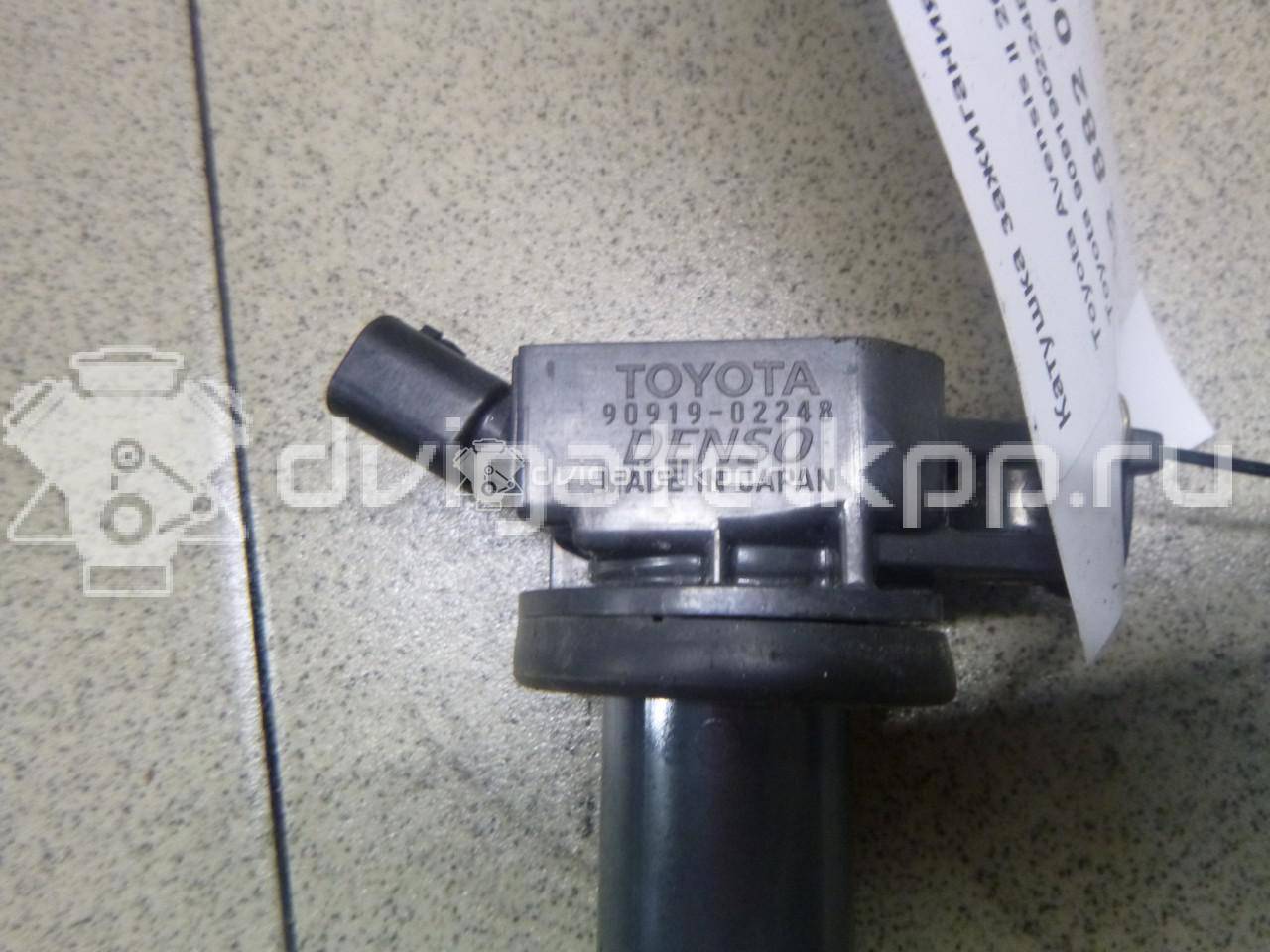 Фото Катушка зажигания  9091902248 для Toyota Land Cruiser / Carina / Camry / Avensis / Alphard {forloop.counter}}