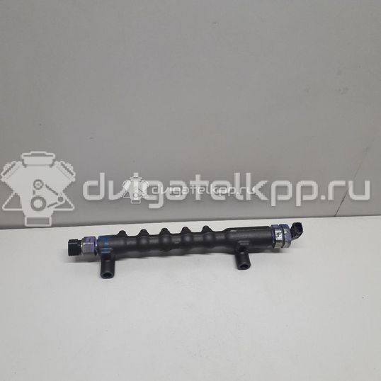 Фото Рейка топливная (рампа)  2381030120 для Toyota Dyna / Land Cruiser / Hiace / Hilux / Toyo Ace C Y2