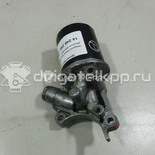 Фото Кронштейн масляного фильтра для двигателя 4G64 (12V) для Mitsubishi Pajero 112-118 л.с 12V 2.4 л бензин MD310609