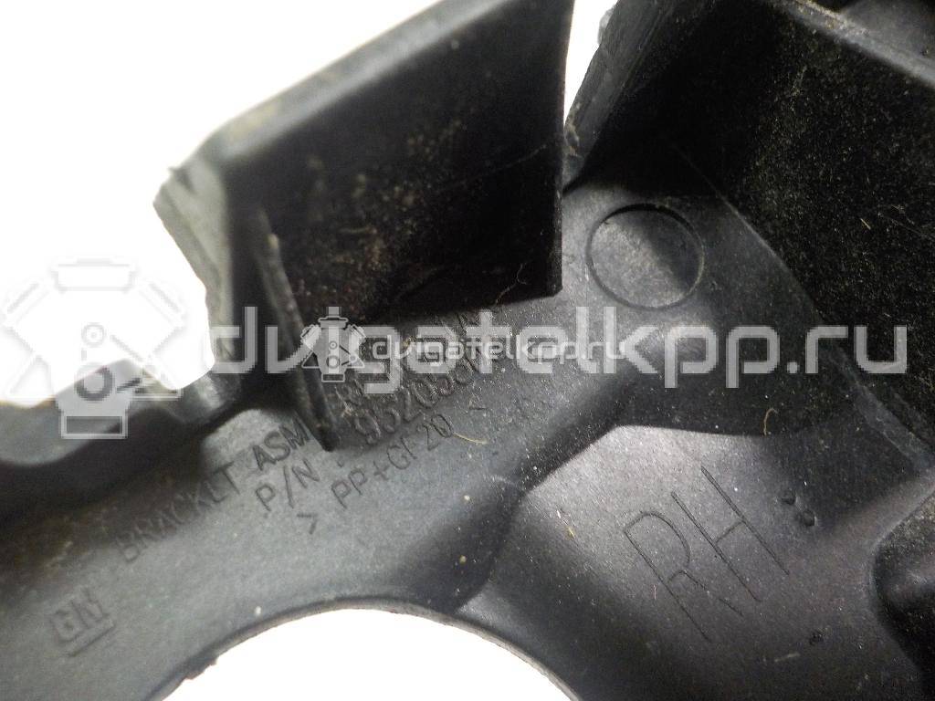 Фото Кронштейн переднего бампера правый  95205508 для Chevrolet Captiva C100, C140 {forloop.counter}}