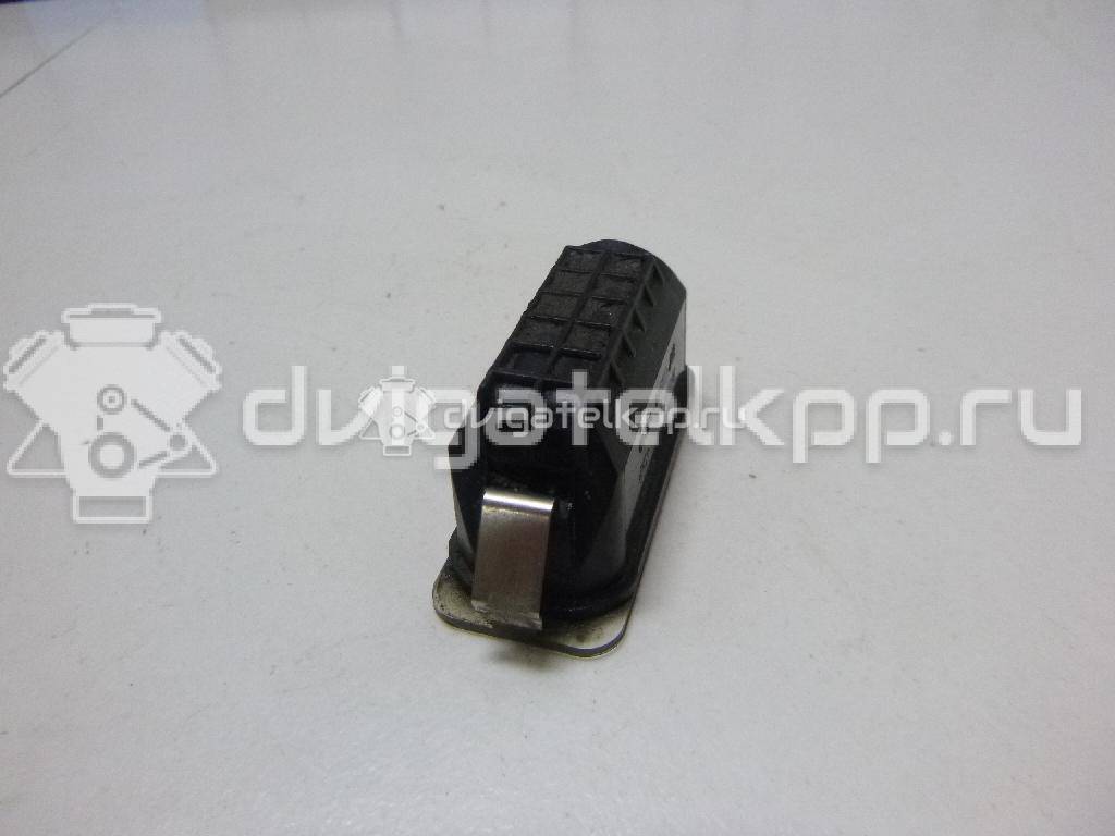 Фото Фонарь подсветки номера  5105886 для Ford Fiesta / Focus / Tourneo / C-Max / Ka {forloop.counter}}