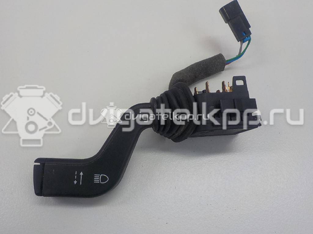 Фото Переключатель поворотов подрулевой  90560990 для Opel Astra / Zafira {forloop.counter}}