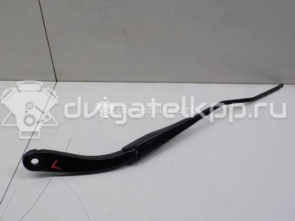 Фото Поводок стеклоочистителя передний левый  288817528R для Renault Koleos / Clio / 19 / Laguna / Kangoo 1 {forloop.counter}}