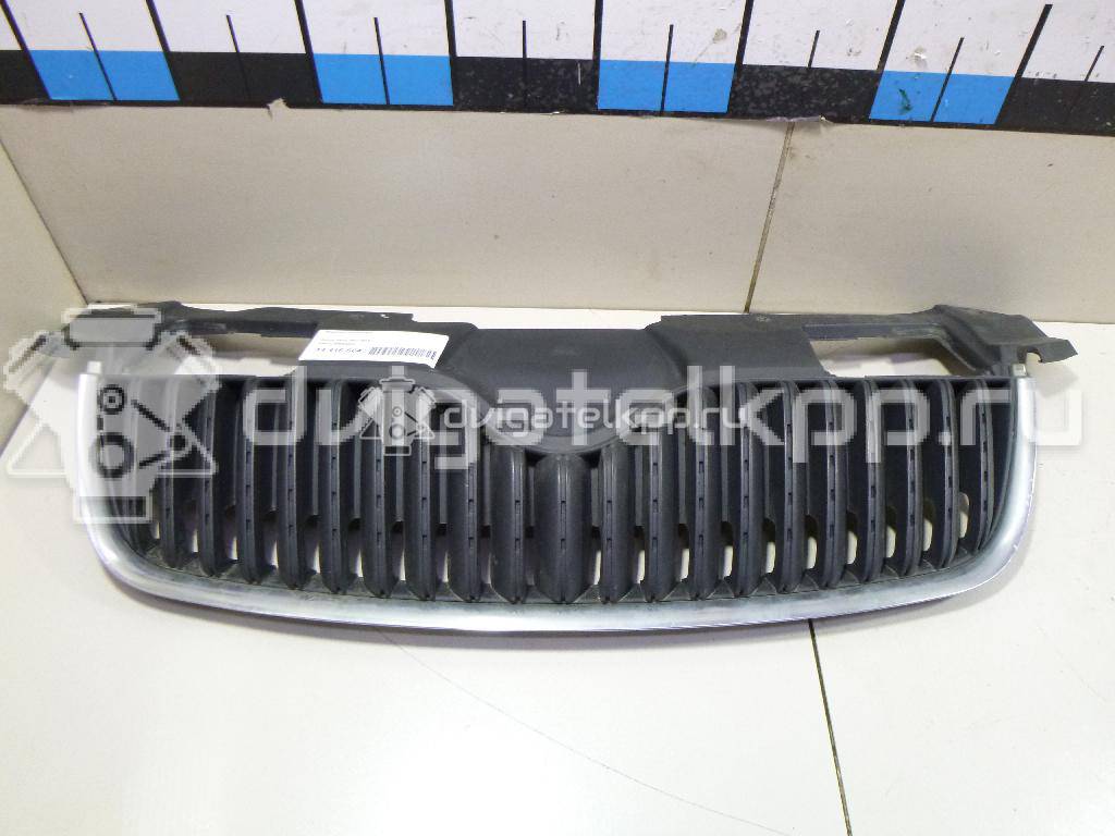 Фото Решетка радиатора  5J0853668A для Skoda Roomster 5J / Fabia {forloop.counter}}