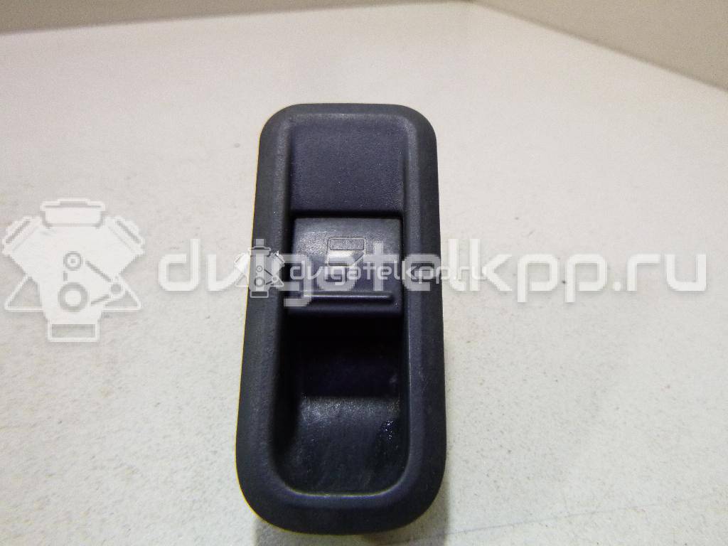 Фото Кнопка стеклоподъемника  5J0959855 для Skoda Roomster 5J / Fabia / Superb / Rapid {forloop.counter}}