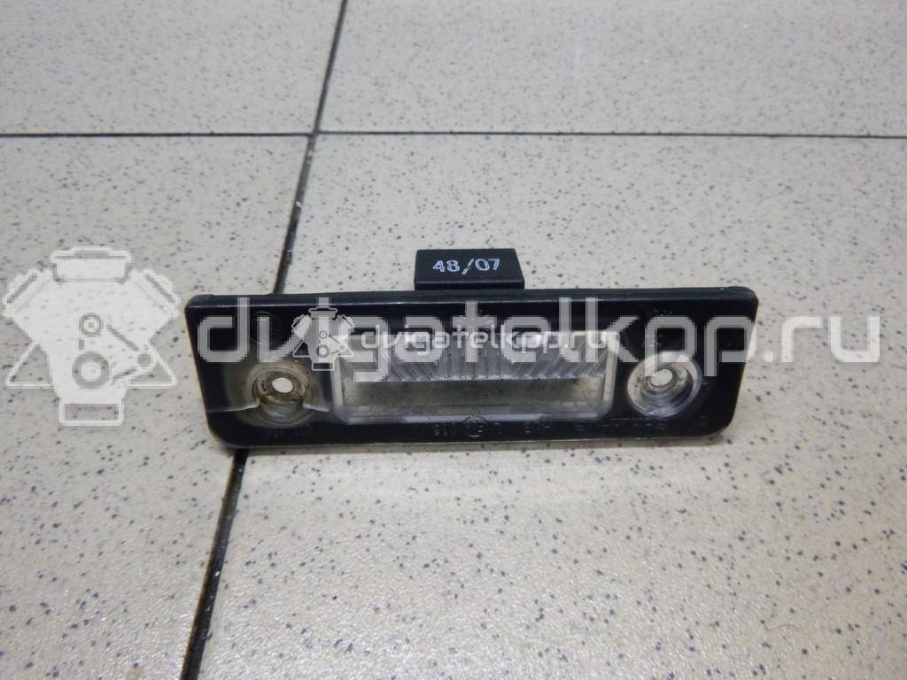 Фото Фонарь подсветки номера  1Z0943021 для Skoda Roomster 5J / Octavia / Octaviaii 1Z3 {forloop.counter}}