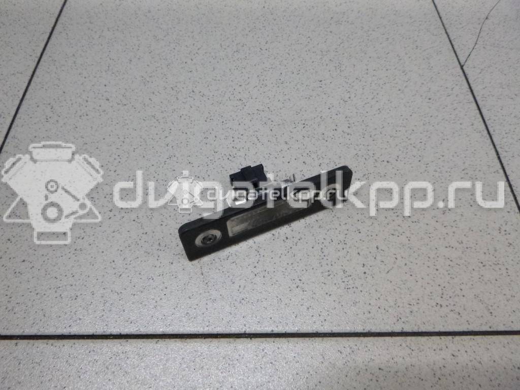 Фото Фонарь подсветки номера  1Z0943021B для Skoda Roomster 5J / Octavia / Octaviaii 1Z3 {forloop.counter}}