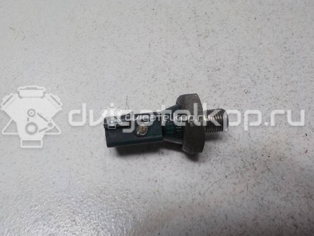 Фото Датчик давления масла  03C919081 для Volkswagen Scirocco / Tiguan / Touran / Amarok S1B / New Beetle {forloop.counter}}