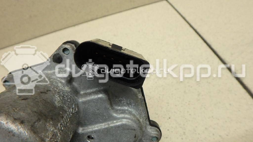 Фото Заслонка дроссельная электрическая  03L128063T для Audi A4 / A6 / A3 / A5 / Tt {forloop.counter}}