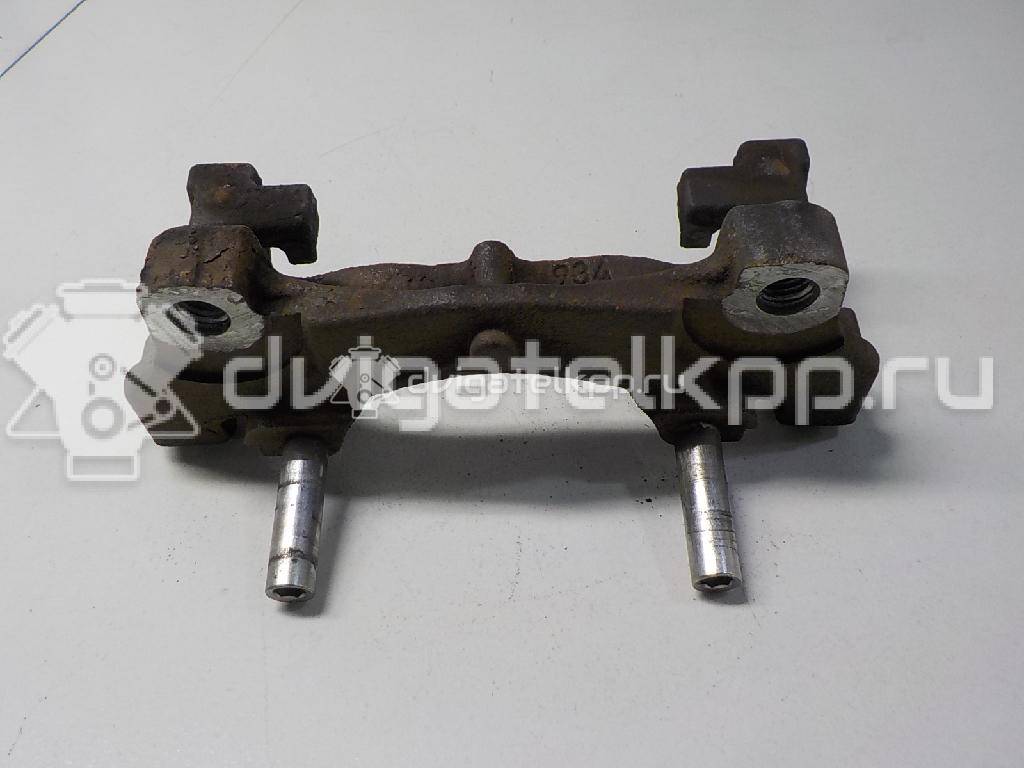 Фото Скоба суппорта переднего  LR000567 для Land Rover Freelander / Range Rover {forloop.counter}}