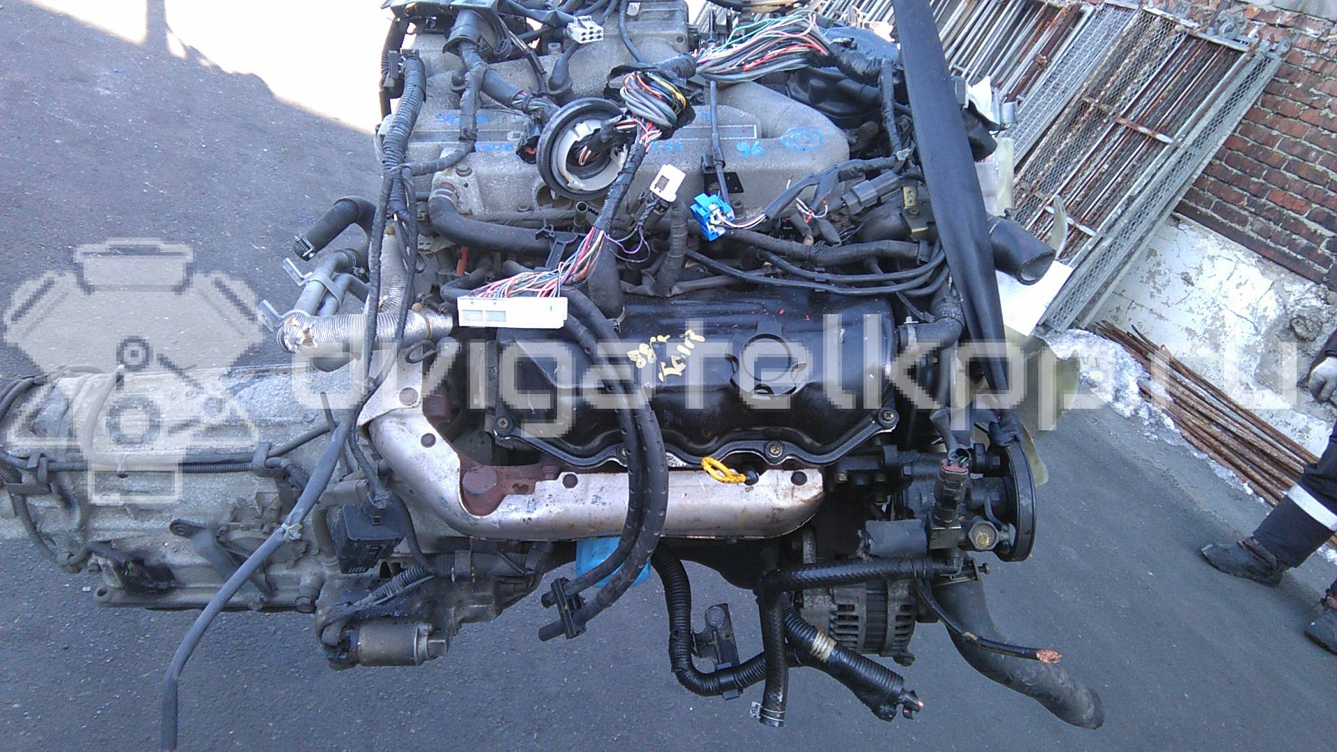 Фото Контрактный (б/у) двигатель VG30E для Infiniti / Dongfeng (Dfac) / Nissan 129-170 л.с 12V 3.0 л бензин {forloop.counter}}