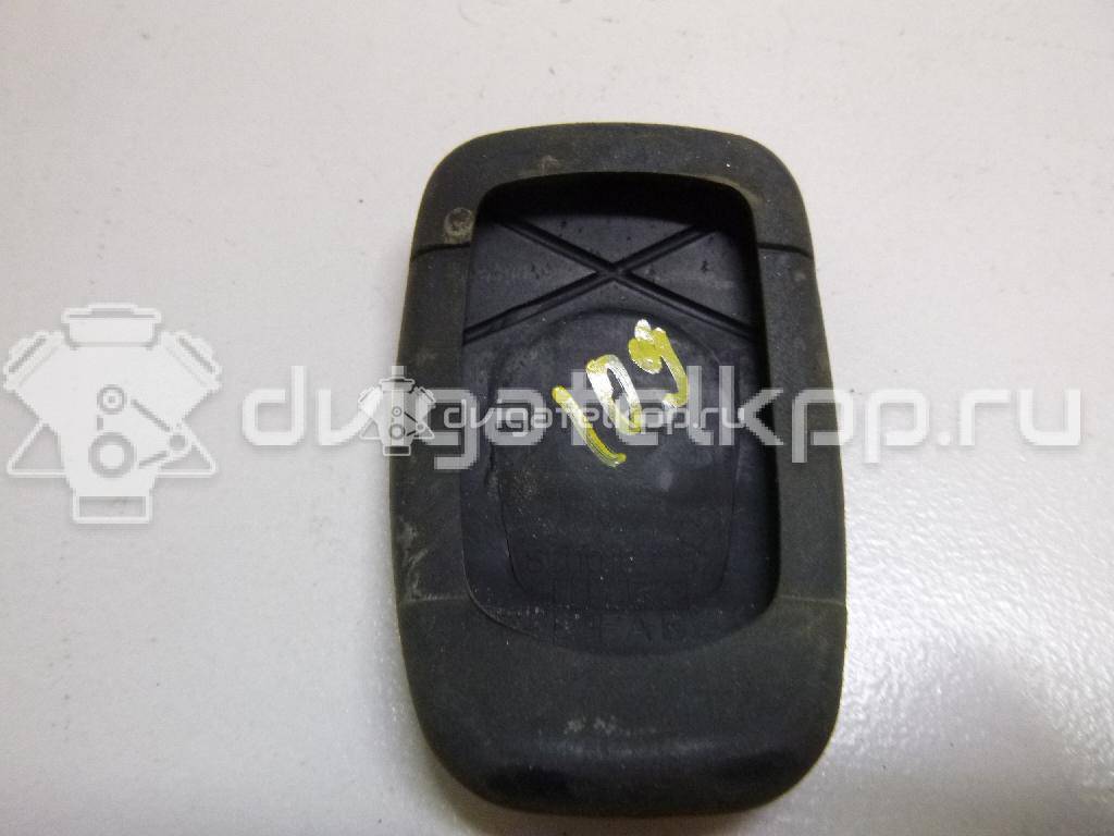 Фото Накладка педали тормоза / сцепления  8200183752 для Renault Modus Grand F Jp0 / Megane / Trafic / Clio / Laguna {forloop.counter}}