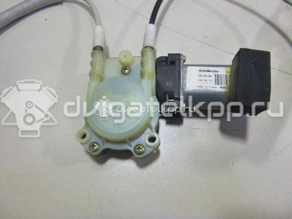 Фото Стеклоподъемник электр. передний правый  8200075938 для Renault Modus Grand F Jp0 / Megane / Laguna / Scénic / Grand {forloop.counter}}