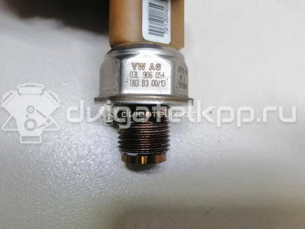 Фото Датчик давления топлива  03l906054 для Seat Ibiza / Leon / Toledo / Alhambra / Altea {forloop.counter}}