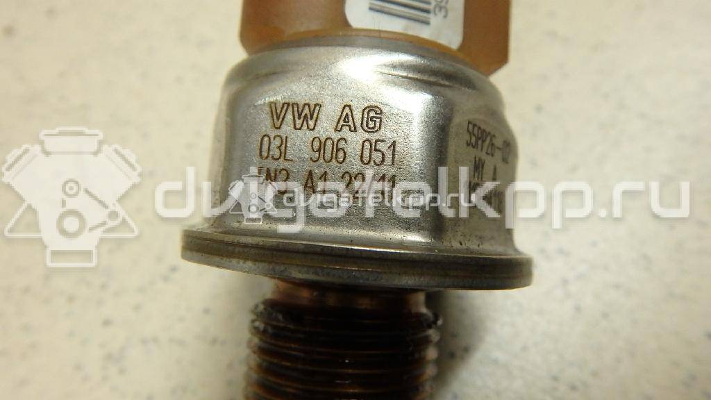 Фото Датчик давления топлива  03L906054A для Seat Ibiza / Leon / Toledo / Alhambra / Altea {forloop.counter}}